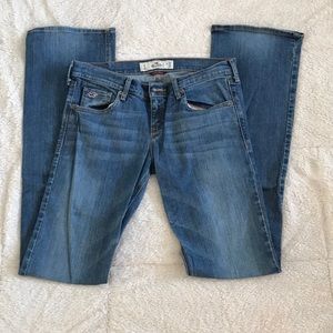 Hollister jeans size 7L,  28W 35L